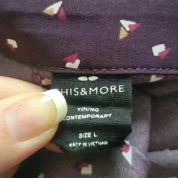 THIS&MORE button down shirt with wrap around tie in the back - Picture 3 of 3